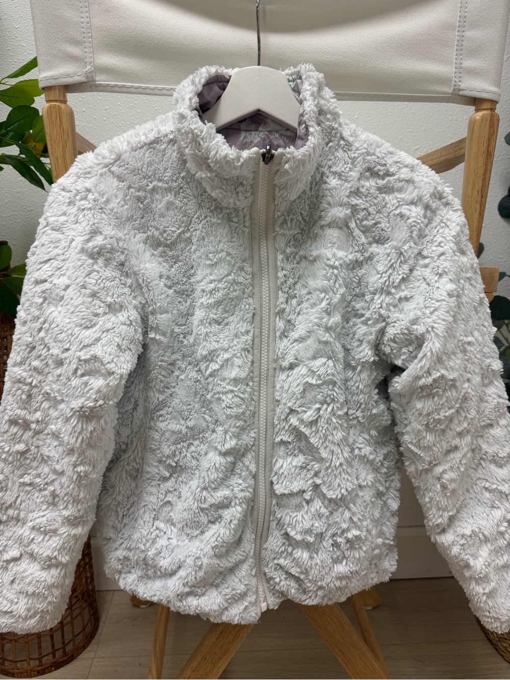 The North Face Girls Reversible Puffer Sherpa Jacket Size M 10/12 Purple Print